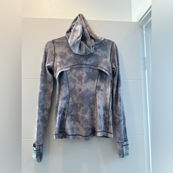 Lululemon Hooded Define Jacket Marble Gray Athleisure Workout | Size 6 - Picture 14 of 14